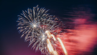 Fireworks night sky starry milkyway - sky free wallpaper