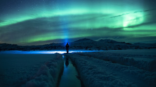 Aurora borealis snowy mountain night - artur grottger free wallpaper