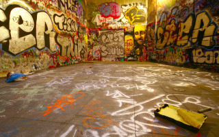 Graffiti room yellow mop flooring - banksy free wallpaper for desktop