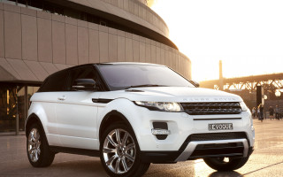 White range rover building bridge - bascove free wallpaper for desktop