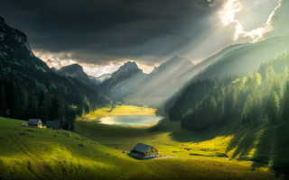 Green valley lake house mountains 3 - light ray free wallpaper