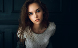 Woman longhair white shirt darkroom - free portrait wallpaper for desktop