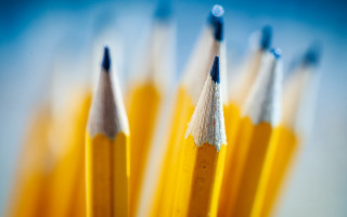 Pencils blurry background shallow depth - academic art free wallpaper