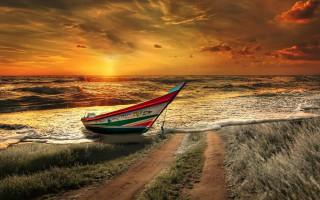 Boat beach sunset mountain ocean - a boat free wallpaper for desktop