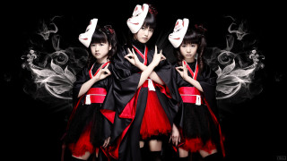 Three asian women masks kimono - outfit free wallpaper