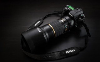 Camera lens black surface strap 2 - a black strap free wallpaper