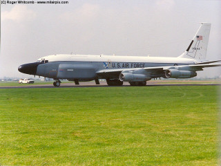 Air force plane runway grass - a runway free wallpaper