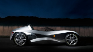 Futuristic car fullmoon fence digital - a futuristic car free wallpaper