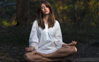 Woman forest meditation centered photorealistic - new free wallpaper for desktop