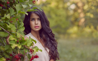 Berry portrait elina karimova outdoors - berry free wallpaper