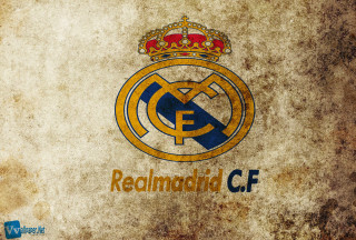 Grungy real madrid crest wall - official medium free wallpaper for desktop