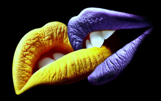Yellow purple lips popart vivid - a pop art painting free wallpaper for desktop