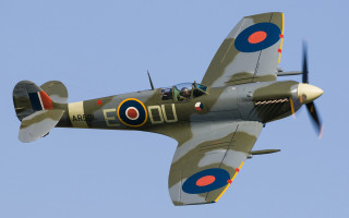 Small airplane blue sky propeller 5 - free bird wallpaper