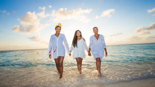 Three women white outfits ocean - dulah marie evans free wallpaper for desktop