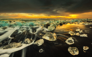Ice beach waves sunset rocks - the shore free wallpaper