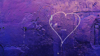 Purple heart graffiti lantern cityscape - a purple wall free wallpaper
