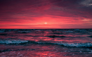 Red sky sunset ocean waves - a red sky free wallpaper