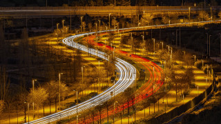 Long exposure highway night cityscape - dynamic free wallpaper