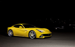 Yellow sports car night city 4 - a yellow sports car free wallpaper