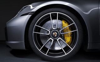 Car tire yellow brake gear - extreme detail free wallpaper