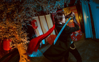 Woman black sword red scarf - umbrella free wallpaper