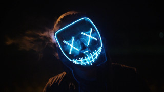Man mask neon light smoke - a neon light free wallpaper