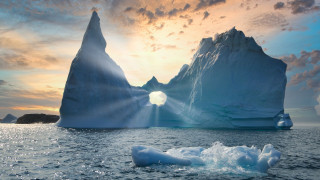 Iceberg ocean sunbeam matte painting - a few iceberg free wallpaper