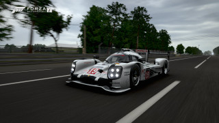 Racing car road trees cloudy - racing free wallpaper