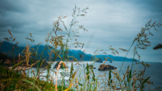 Water mountain grass autumn nature - a view of a body free wallpaper for desktop