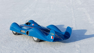 Blue toy car snow ground - albert aublet free wallpaper