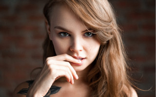 Woman tattoo blonde posing Eszter - a tattoo free wallpaper for desktop