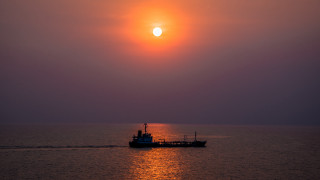 Boat sailing ocean sunset moon - sunset time free wallpaper for desktop