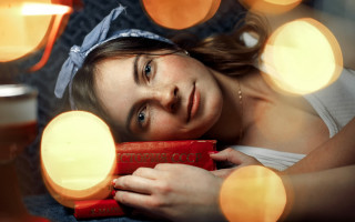 Woman moonlight blue scarf portrait - a blue scarf free wallpaper