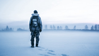 Man snow footprints backpack winter - a backpack free wallpaper
