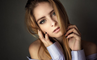 Eszter mattioni portrait blonde hair - her cheek free wallpaper for desktop