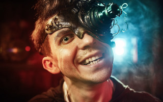 Man cyborg fullmoon smoke eyes - his head in free wallpaper