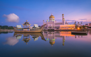 Boat building dome clock tower - a clock tower in the background free wallpaper