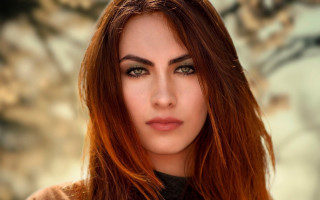 Woman red hair green eyeshadow - shaded free wallpaper for desktop