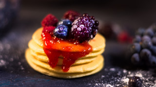 Pancakes fruit syrup berries stilllife - fruit free wallpaper for desktop