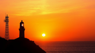 Lighthouse hill sunset moon orange - arthur b. carles free wallpaper