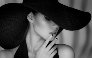 Woman black hat makeup fashion - her mouth open free wallpaper
