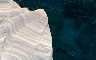 Water rocks aurora fireworks moon - a view of a body free wallpaper
