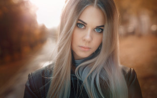 Woman blueeyes park portrait anka - a picture in a park free wallpaper