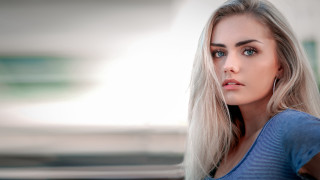 Blonde woman blue shirt serious 4 - blue shirt free wallpaper