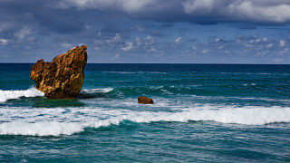 Rock ocean waves matte painting - a rock free wallpaper for desktop