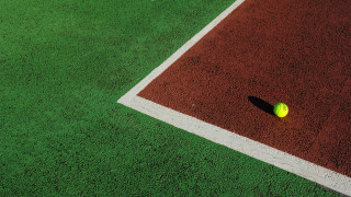 Tennis ball shadow racket court - a tennis ball free wallpaper for desktop