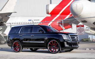 Black suv plane airport red - an airport free wallpaper