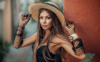 Eszter mattioni fashion portrait hat - her hand free wallpaper