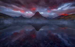 Mountain range sunset reflection clouds - a red sky free wallpaper