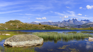 Lake mountains grass rocks ecological - mountain and grass free wallpaper for desktop